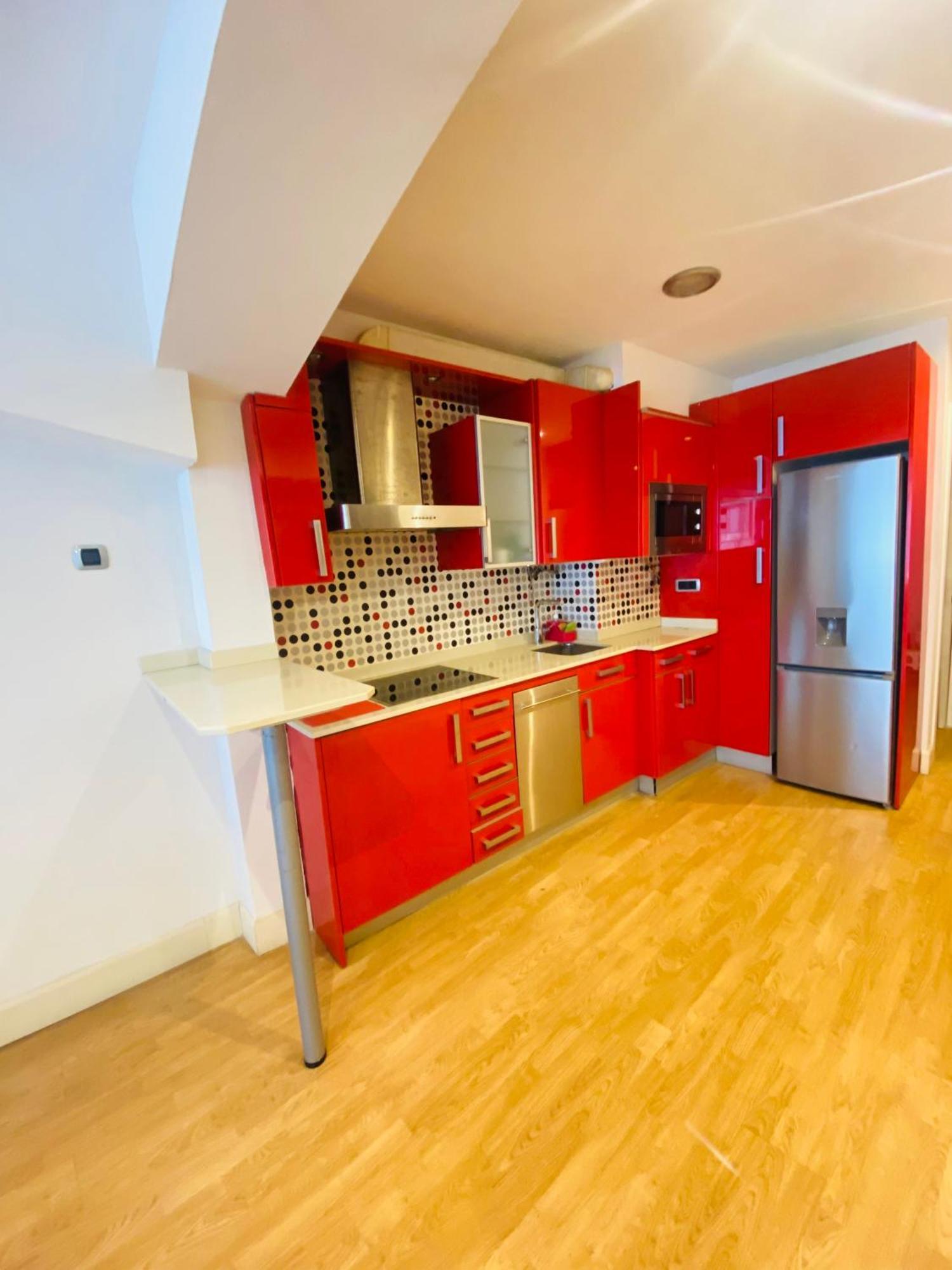 Central Apartment *